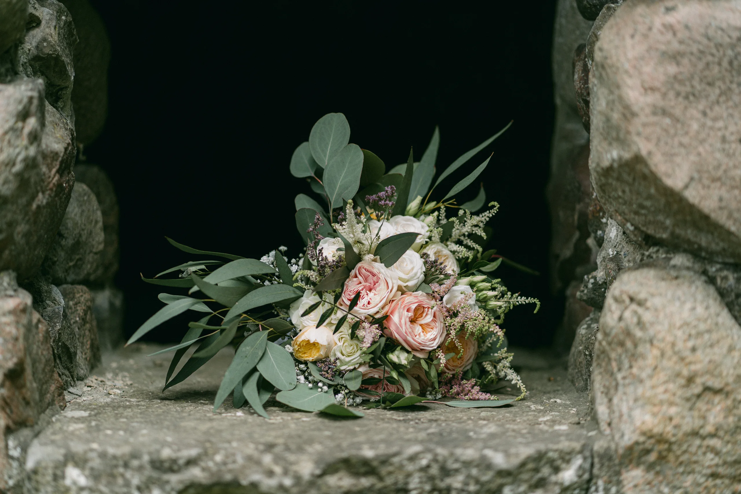 Bridal bouquet with roses at a castle wedding